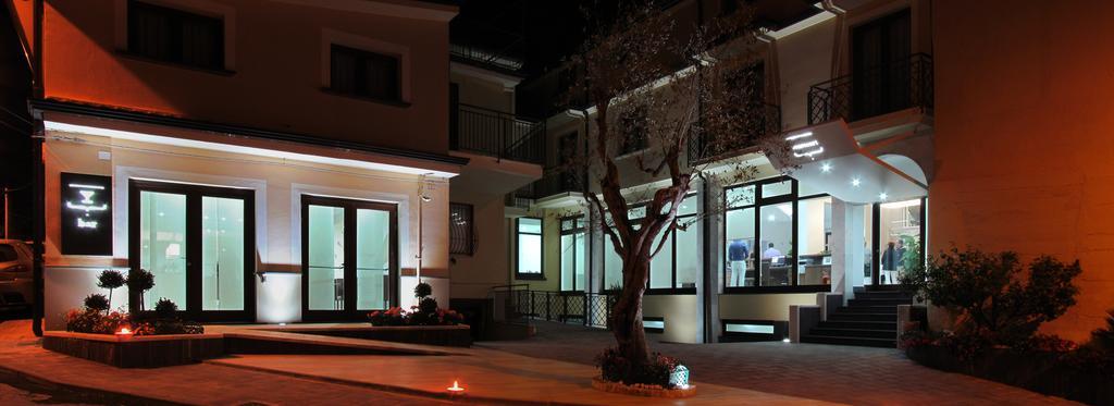 Vea Resort Hotel Mercato San Severino Exterior photo